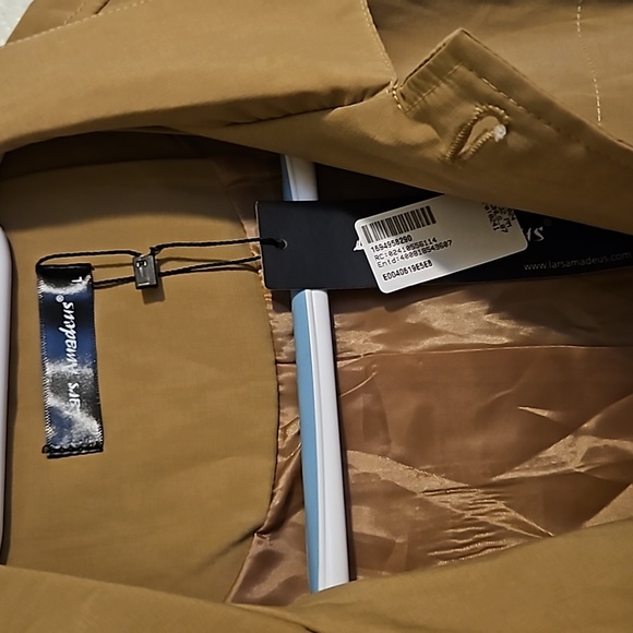 Lars Amadeus trench coat NWT sz. L two front flap pockets non wrinkle - Picture 6 of 7